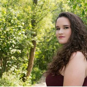 Meet your Posher, Ally